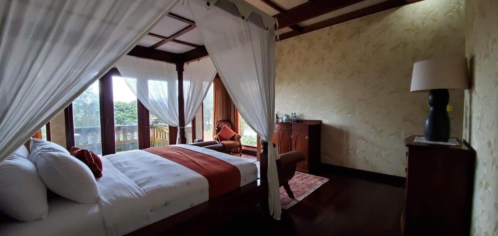 Balinese Villa In Берастаги Экстерьер фото
